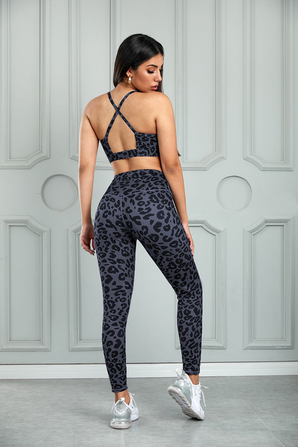 Sports Bra and Leggings Set-Leopard